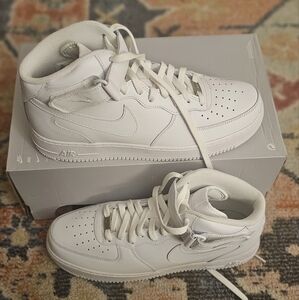 New Air Force 1 Mid 07 Men Fashion Size 12 Top